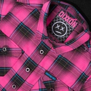 Women’s Dixxon Flannel. The Vanishing One 2.0 size small.